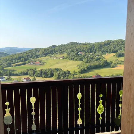 Holiday home Cozy Winehouse - Remote Vineyard Escape Podcetrtek
